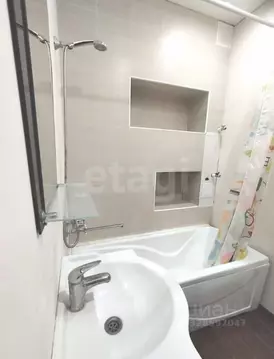 2-к кв. Тюменская область, Тюмень ул. Беляева, 33к2 (51.4 м)