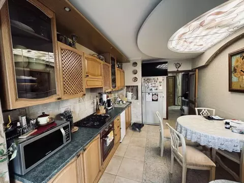 3-к кв. Ямало-Ненецкий АО, Салехард ул. Губкина, 3 (93.7 м)