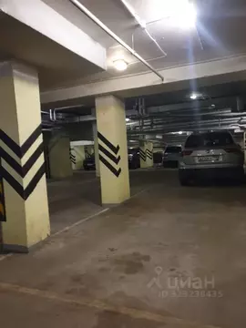 Гараж в Москва просп. Вернадского, 33к1 (16 м)