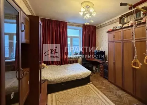 Продается 3-комнатная квартира