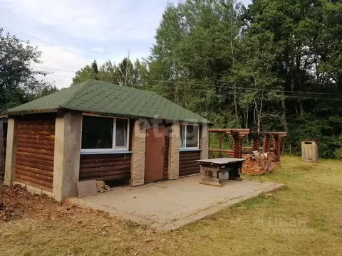 Дом в Псковская область, Пушкиногорье городское поселение, д. Глазки  ...
