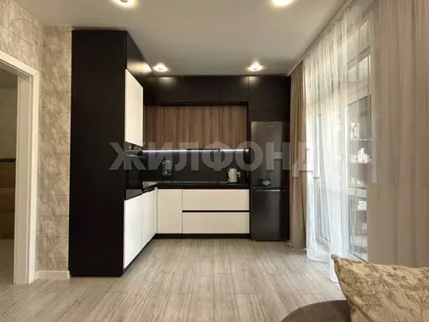 3-к кв. Новосибирская область, Новосибирск ул. Кошурникова, 22 (78.0 ...