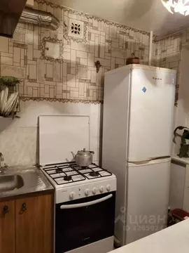 2-к кв. Волгоградская область, Волгоград ул. Кирова, 122 (42.0 м)