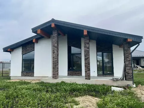 Коттедж в Свердловская область, Сысертский муниципальный округ, с. ...