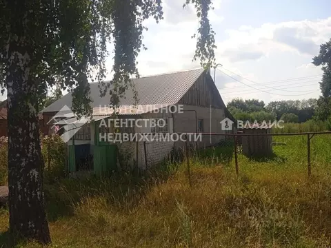 Дом в Рязанская область, Старожиловский район, Ленинское с/пос, с. ...