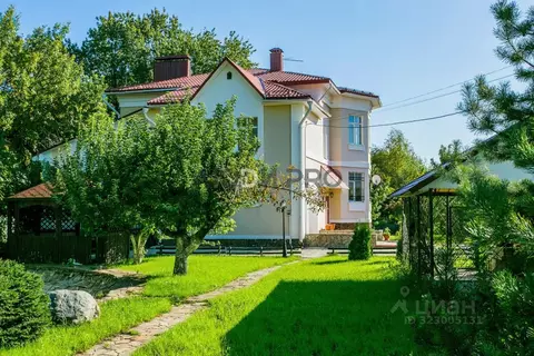 Коттедж в Саратовская область, пос. Новогусельский ул. Александровская ...