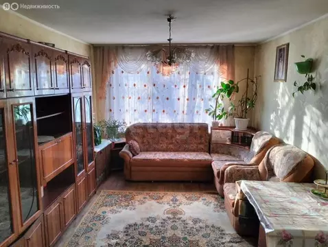 3-комнатная квартира: Иркутск, Напольная улица, 70/2 (53 м)