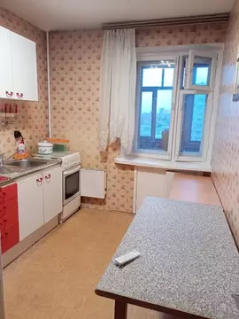 2-к кв. Тюменская область, Тюмень ул. Александра Матросова, 1 (50.0 м)