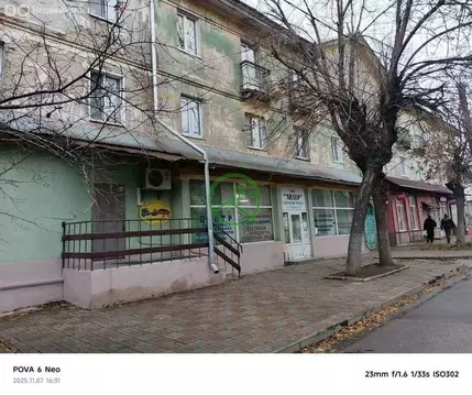 Торговая площадь (176.1 м)