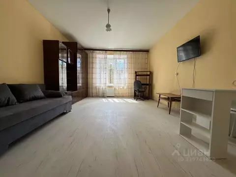 Комната Санкт-Петербург наб. Обводного Канала, 42 (24.0 м)