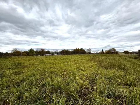 Участок в Калужская область, Перемышльский район, Ахлебинино с/пос, с. ...