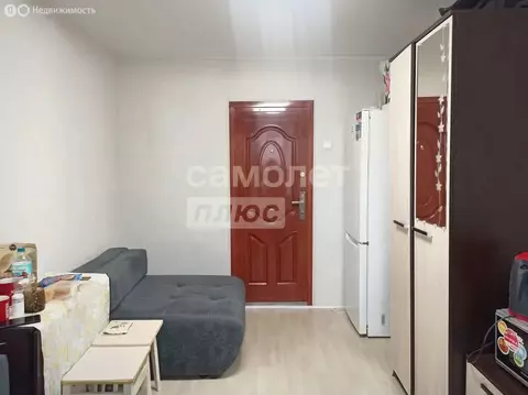 1к в -комнатной квартире (12.2 м)