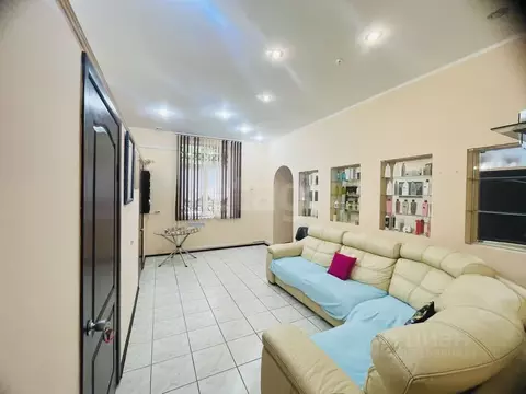 Помещение свободного назначения в Астраханская область, Астрахань ул. ...