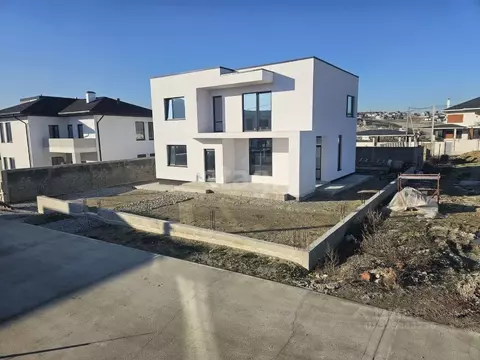 Дом в Краснодарский край, Новороссийск городской округ, с. Мысхако ул. ...