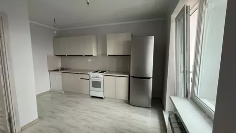 3-к кв. Татарстан, Набережные Челны ул. 55-летия КамАЗа, 1к2 (80.0 м)