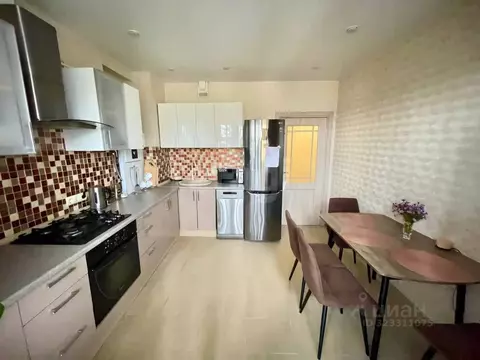 3-к кв. Тверская область, Тверь ул. 2-я Серова, 31 (82.0 м)