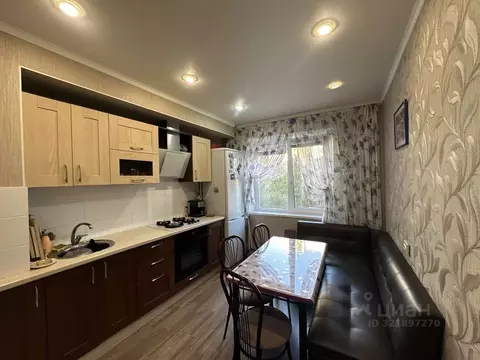 3-к кв. Белгородская область, Старый Оскол Рудничный мкр, 10 (64.0 м)