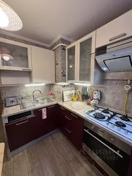 3-к кв. Санкт-Петербург просп. Кузнецова, 29К3 (70.0 м)