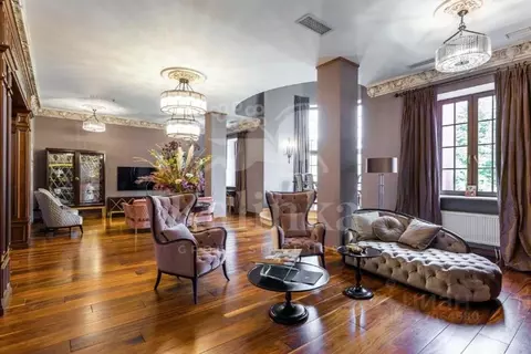 Дом в Московская область, Одинцовский городской округ, пос. Барвиха  ...