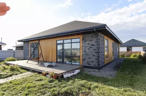 Дом в Тюменская область, Тюменский муниципальный округ, д. Падерина ...