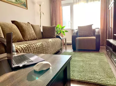 3-к кв. Свердловская область, Каменск-Уральский ул. Кирова, 3 (65.0 м)