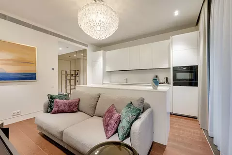 1-к кв. Москва ул. Большая Дмитровка, 9С1 (47.55 м)