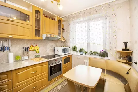 3-к кв. Тюменская область, Тюмень ул. Газовиков, 3 (66.4 м)