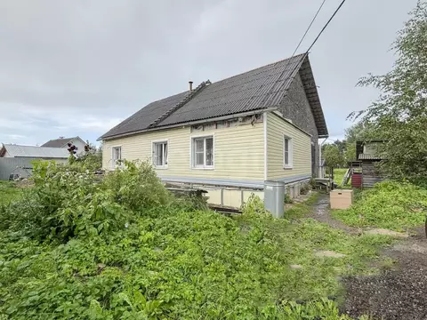 Дом в Псковская область, Псковский район, Логозовская волость, д. ...