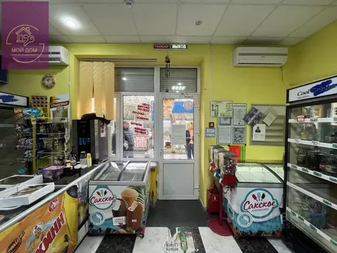 Торговая площадь в Крым, Евпатория ул. Шевченко, 37 (44 м)