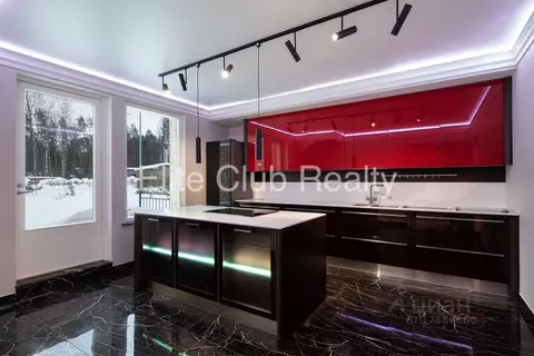 Коттедж в Санкт-Петербург пос. Комарово, Цветочная ул., 22к3с1 (287 м)