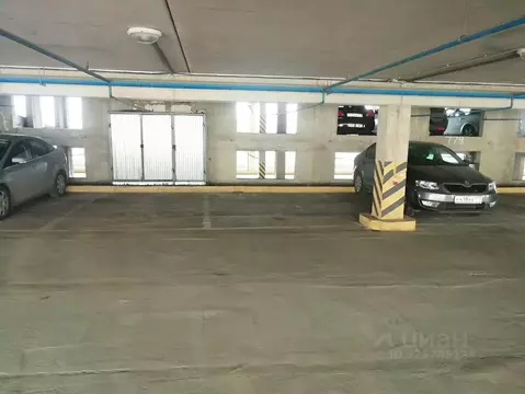 Гараж в Москва ул. Дмитриевского, 16 (18 м)