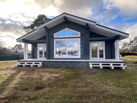 Дом в Вологодская область, с. Сямжа ул. Лесная, 1 (116 м)