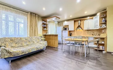 5-к кв. Иркутская область, Иркутск Трудовая ул., 126 (101.9 м)