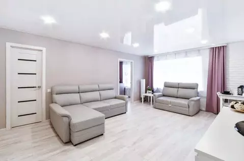 2-к кв. Псковская область, Псков наб. Реки Великой, 6 (50.0 м)