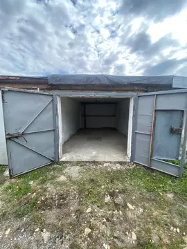Гараж в Омская область, Омск ул. Авиагородок, 10А (18 м)