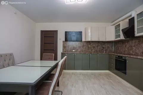 3-комнатная квартира: Челябинск, улица Архитектора Александрова, 8 ...