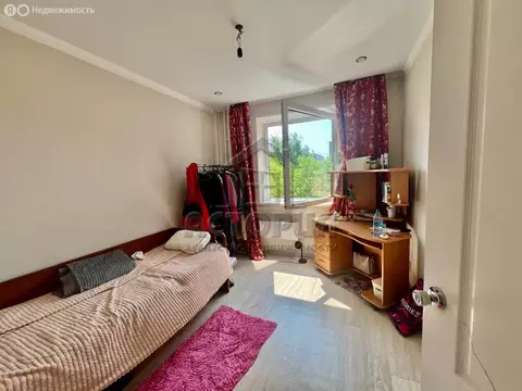 4-комнатная квартира: Красноярск, улица 78-й Добровольческой Бригады, ...