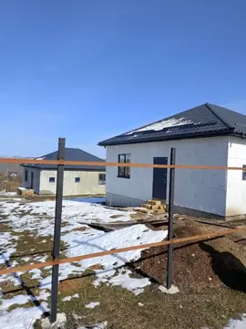 Дом в Крым, Симферопольский район, Добровское с/пос, с. Пионерское ул. ...