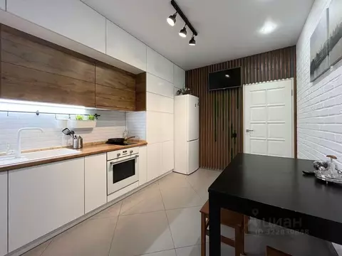 1-к кв. Татарстан, Казань ул. Аметьевская магистраль, 16к1 (42.0 м)