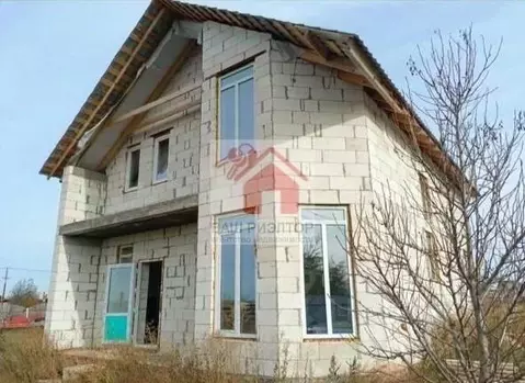 Дом в Самарская область, Волжский район, Черноречье с/пос, с. ...