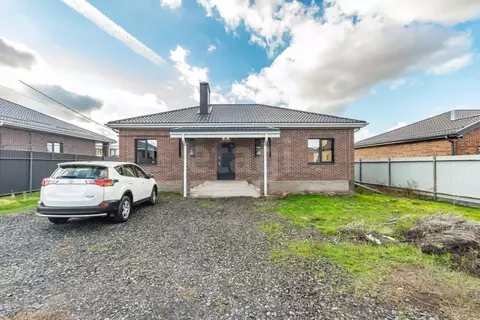 Дом в Ростовская область, Аксайский район, Большелогское с/пос, ...