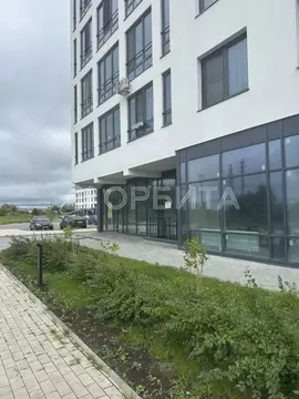 Помещение свободного назначения в Тюменская область, Тюмень ул. Павла ...