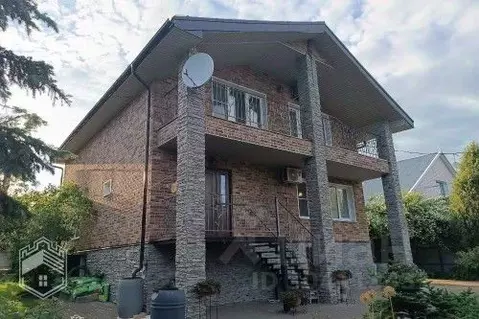 Дом в Новгородская область, Новгородский район, Ракомское с/пос, д. ...