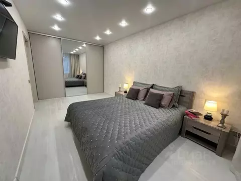 1-к кв. Приморский край, Владивосток ул. Зеленый Бульвар, 26 (70.0 м)