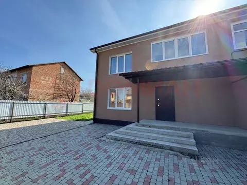 Таунхаус в Ростовская область, Новочеркасск ул. Казачья, 14 (164 м)