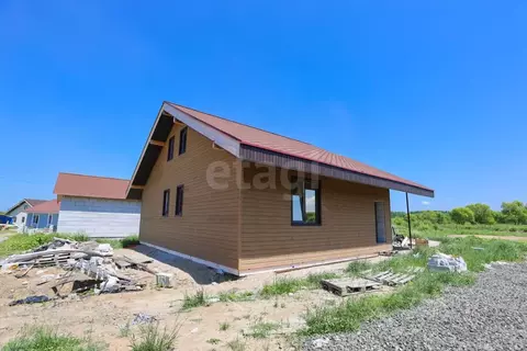 Дом в Хабаровский край, Хабаровский район, Тополевское с/пос, с. ...