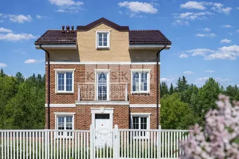 Коттедж в Московская область, Мытищи городской округ, д. Семенищево, ...