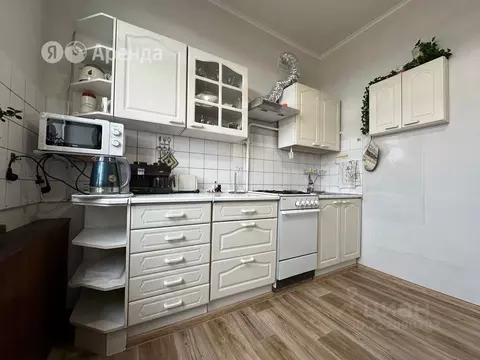 2-к кв. Санкт-Петербург ул. Типанова, 18 (81.0 м)