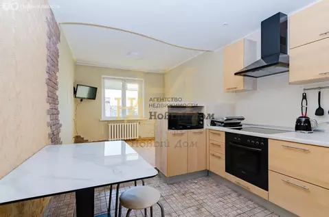 2-комнатная квартира: Челябинск, улица Руставели, 25А (69 м)