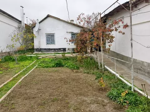 Дом в Крым, Бахчисарайский район, с. Каштаны ул. Стрельникова, 33 (41 ...